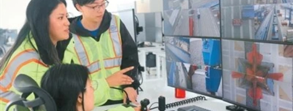 “亚太地区保持长期繁荣的重要保障”